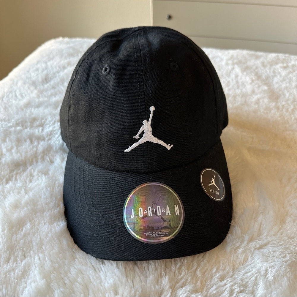 NWOT Jordan Air Hat (Youth)